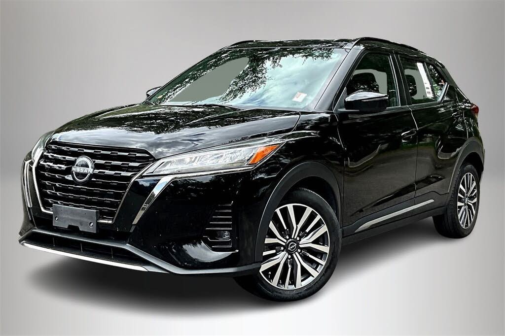 2022 Nissan Kicks SR FWD