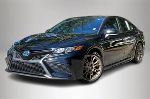 Toyota Camry Hybrid SE FWD