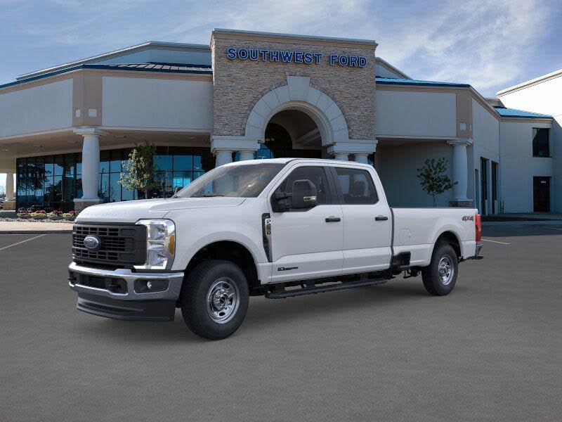 2025 Ford F-250 Super Duty XL Crew Cab 4WD