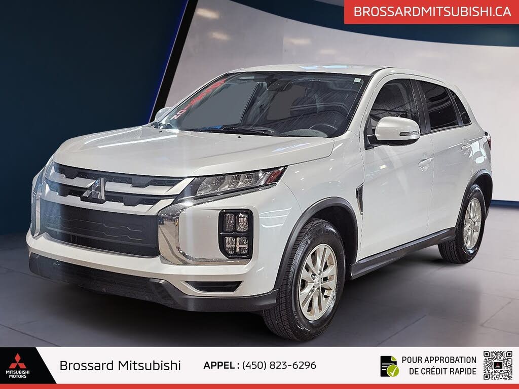 2023 Mitsubishi RVR SE AWC