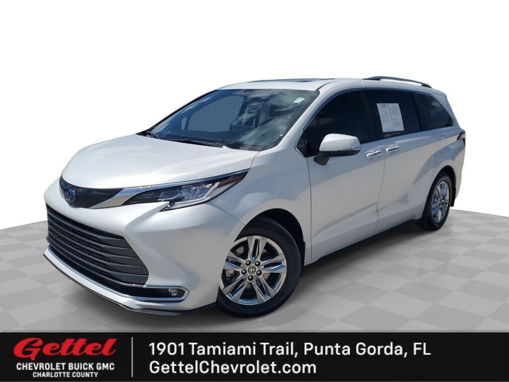 2024 Toyota Sienna Limited 7-Passenger FWD