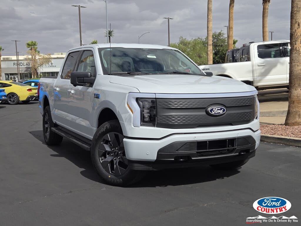 2025 Ford F-150 Lightning Flash SuperCrew AWD