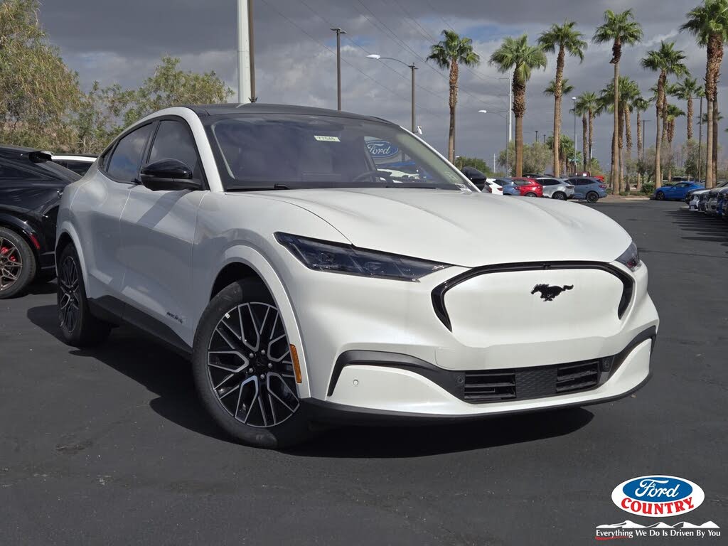 2025 Ford Mustang Mach-E Premium AWD