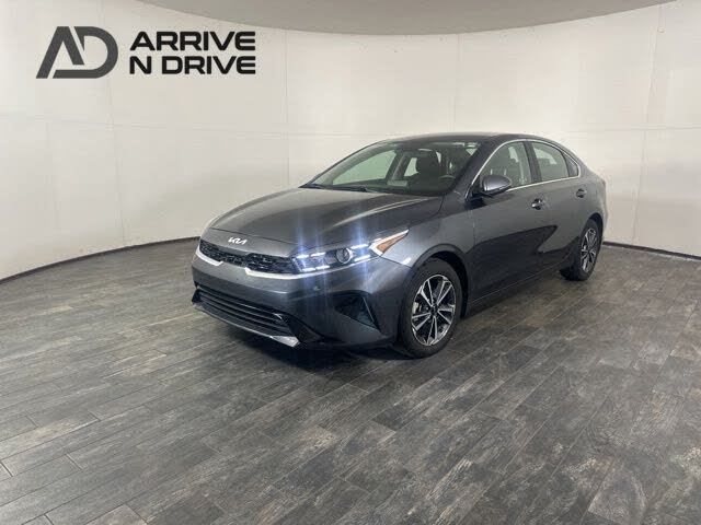 2023 Kia Forte LXS FWD