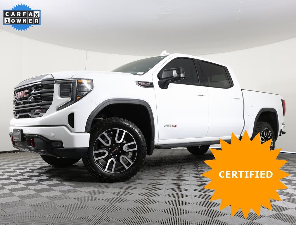 2024 GMC Sierra 1500 AT4 Crew Cab 4WD