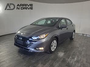 Nissan Versa S FWD