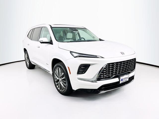 2025 Buick Enclave Avenir AWD