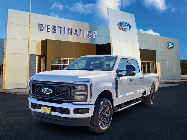 2026 Ford F-350 Super Duty XL Crew Cab 4WD