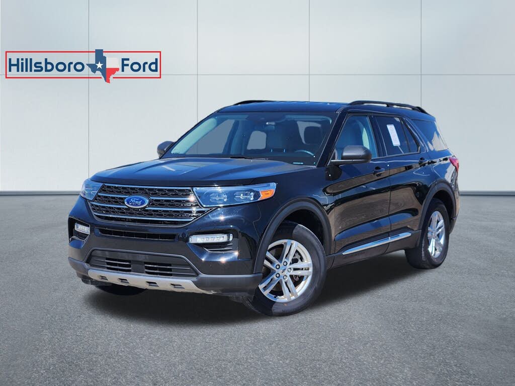 2023 Ford Explorer XLT RWD