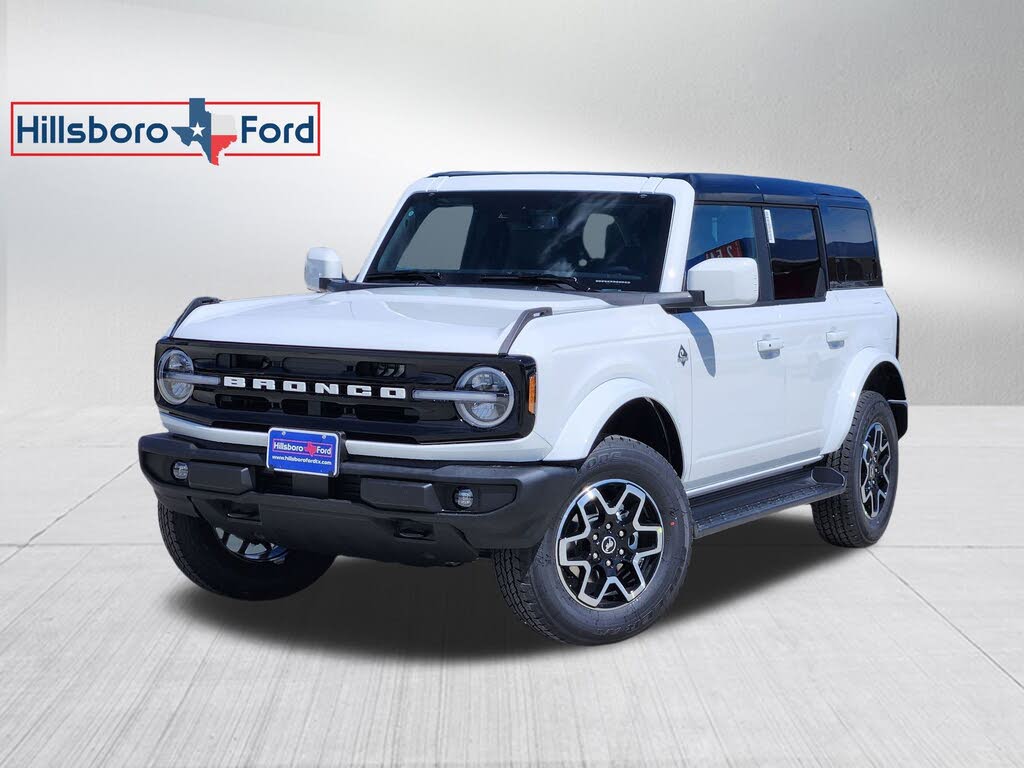 2025 Ford Bronco Outer Banks 4-Door 4WD