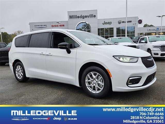 2026 Chrysler Pacifica Select FWD