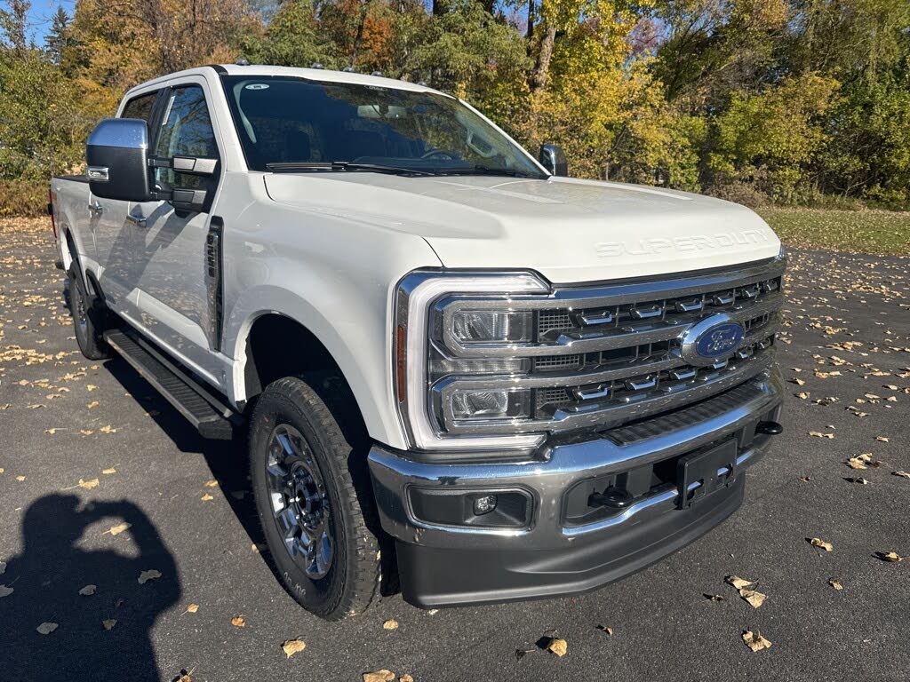 2026 Ford F-250 Super Duty Lariat Crew Cab 4WD