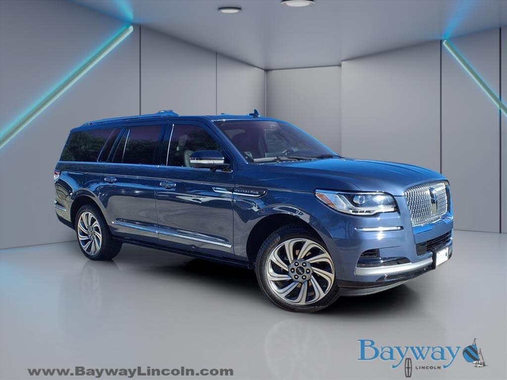 2023 Lincoln Navigator L Reserve RWD