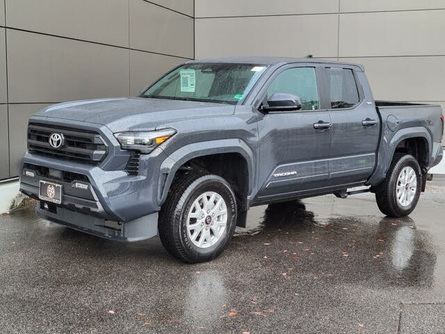 2024 Toyota Tacoma SR5 Double Cab 4WD