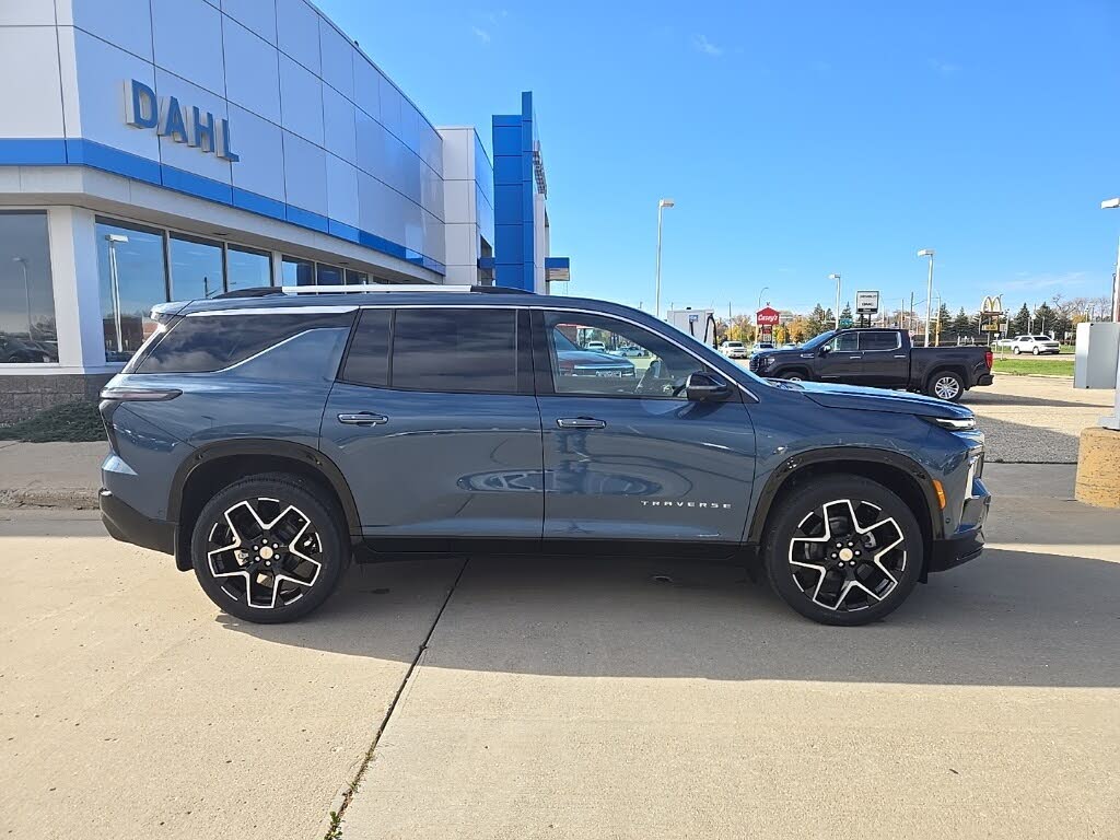 2026 Chevrolet Traverse High Country 4WD