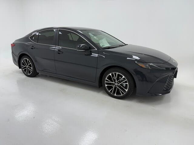 2026 Toyota Camry XLE FWD