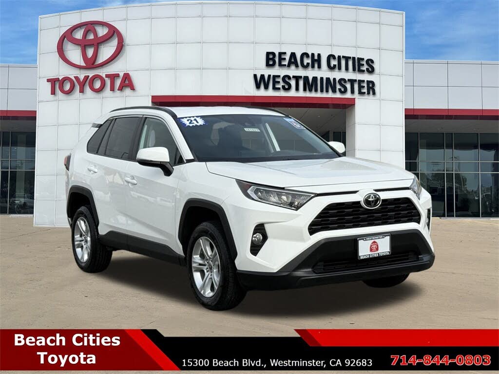 2021 Toyota RAV4 XLE FWD