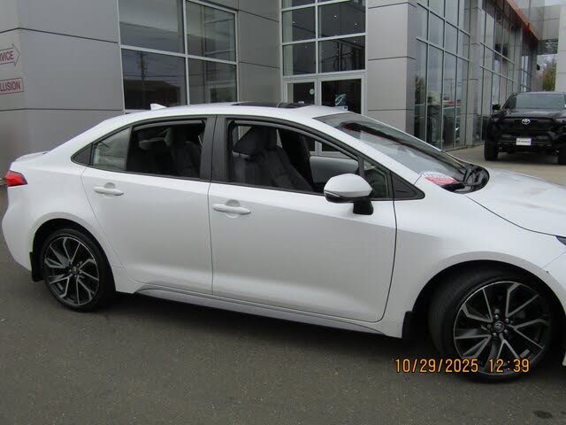 2022 Toyota Corolla SE FWD