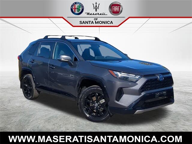 2022 Toyota RAV4 Hybrid SE AWD