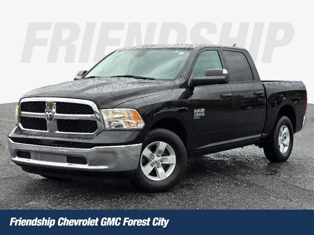 2023 RAM 1500 Classic SLT Crew Cab RWD