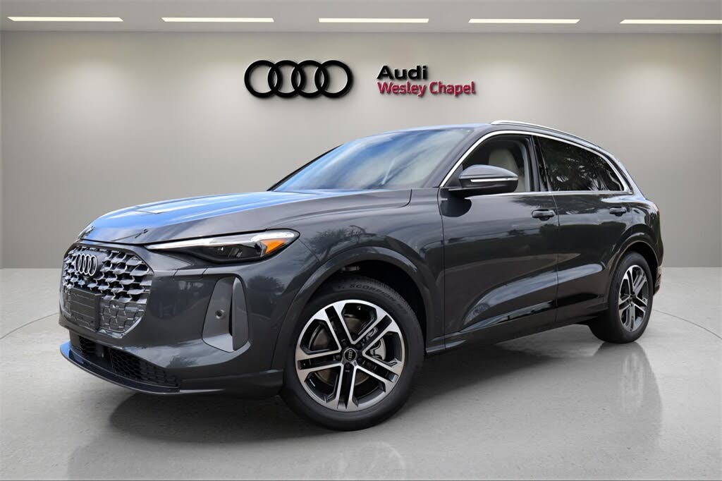 2025 Audi Q5 quattro Prestige 40 TFSI