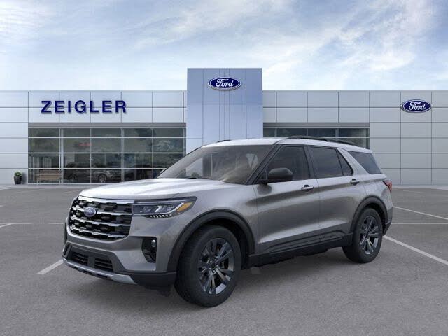 2026 Ford Explorer Active AWD