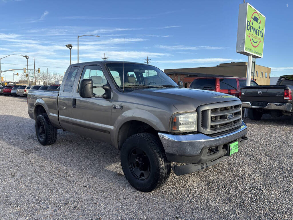 2004 Ford F-250 Super Duty XLT Extended Cab LB 4WD