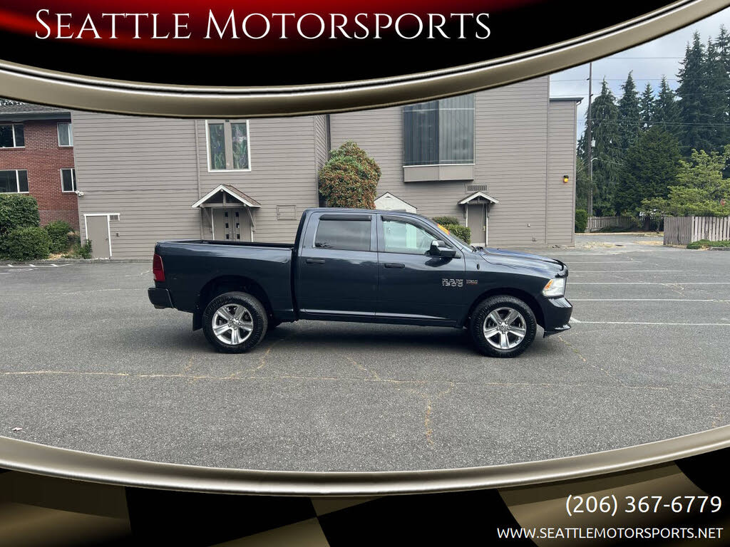 2016 RAM 1500 Express Crew Cab 4WD