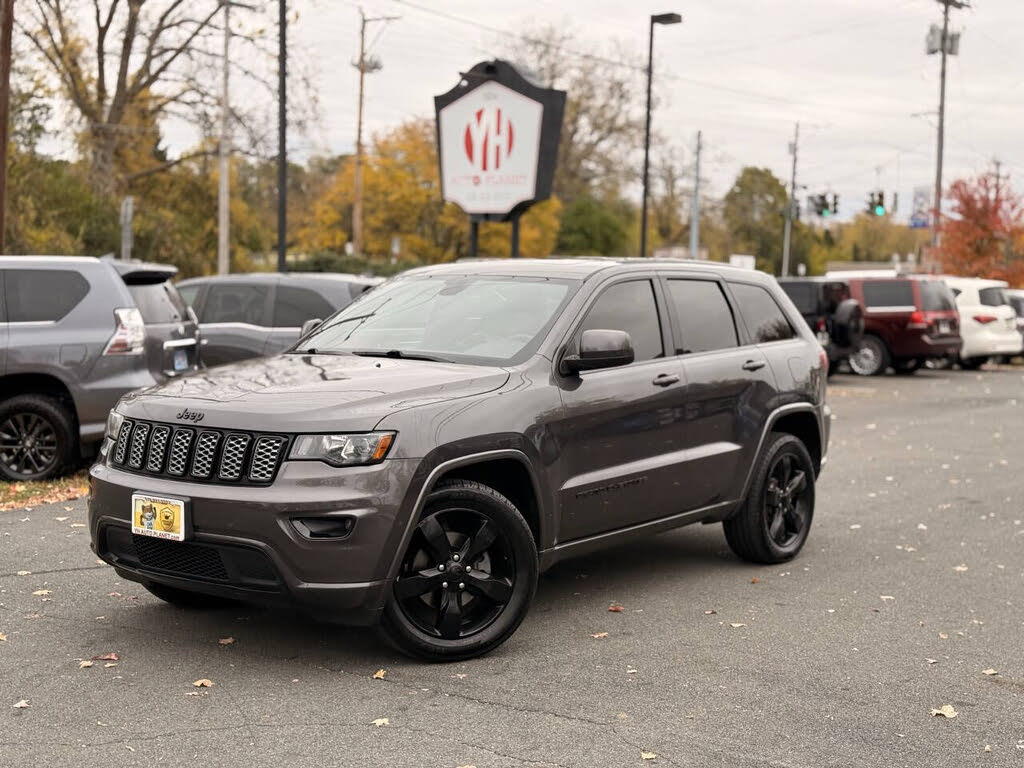 2018 Jeep Grand Cherokee Altitude 4WD