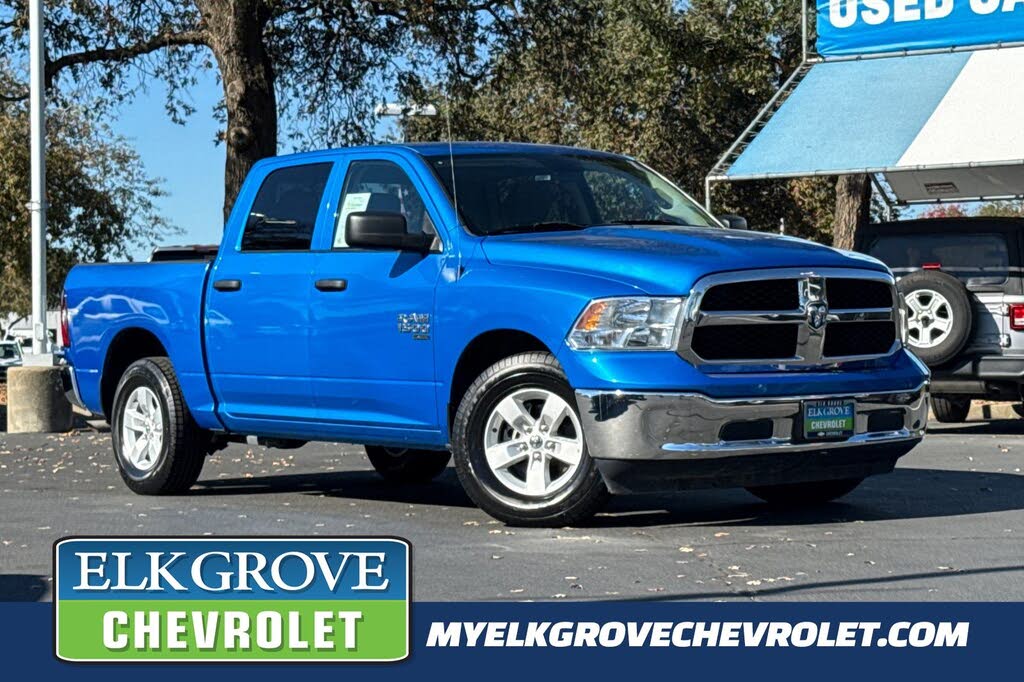 2022 RAM 1500 Classic SLT Crew Cab RWD