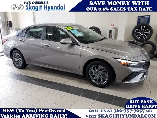 2024 Hyundai Elantra SEL FWD