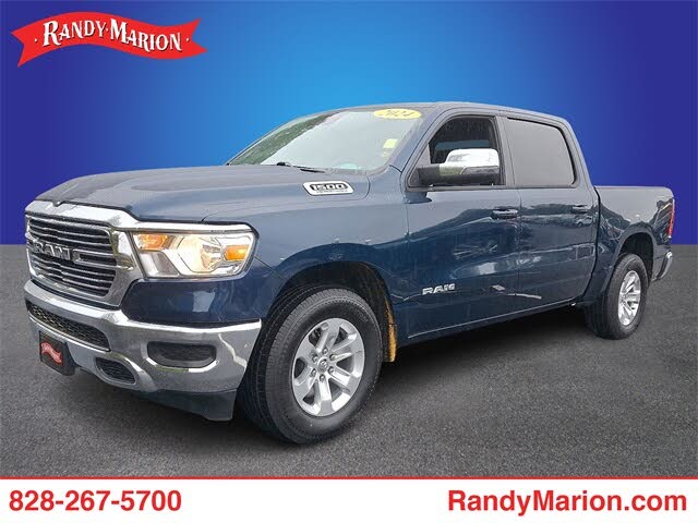 2024 RAM 1500 Laramie Crew Cab 4WD
