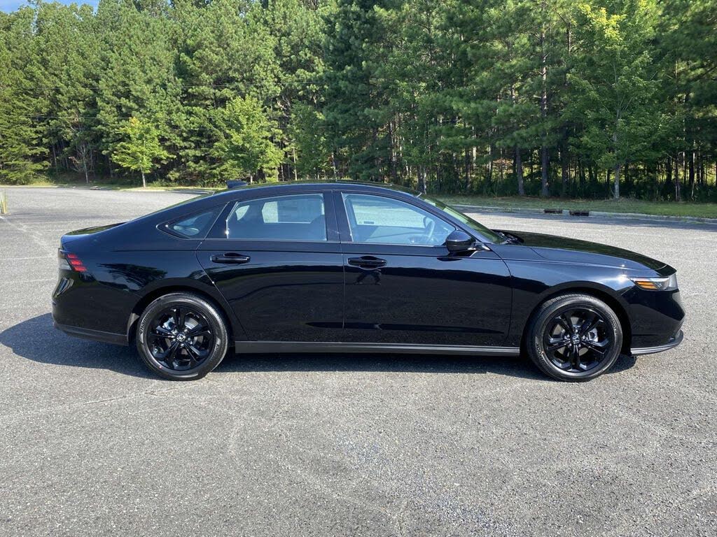 2025 Honda Accord SE FWD