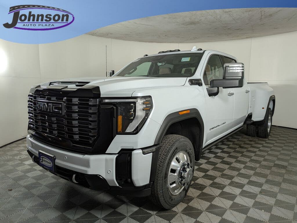 2026 GMC Sierra 3500HD Denali Ultimate Crew Cab 4WD