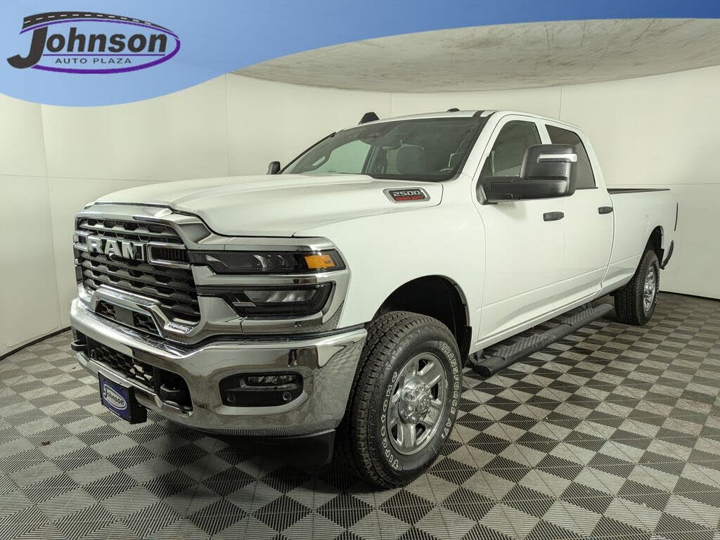 2026 RAM 2500 Tradesman Crew Cab LB 4WD