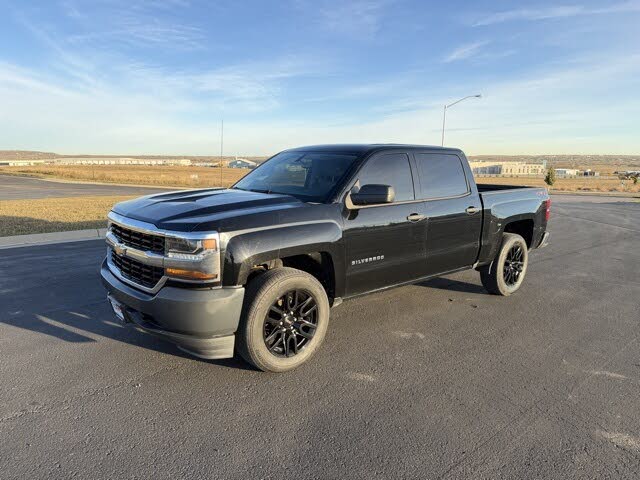 2018 Chevrolet Silverado 1500 LS Crew Cab 4WD