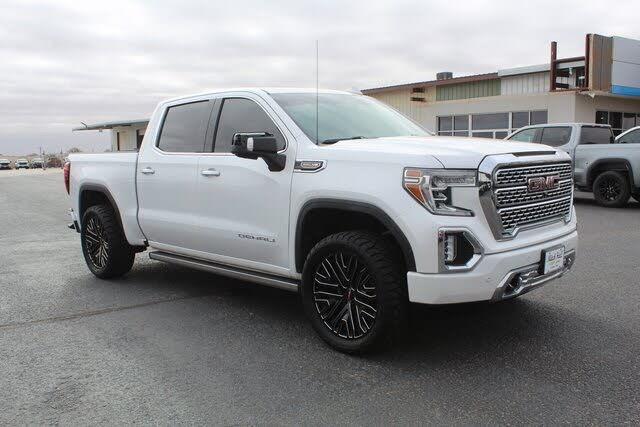 2020 GMC Sierra 1500 Denali Crew Cab 4WD
