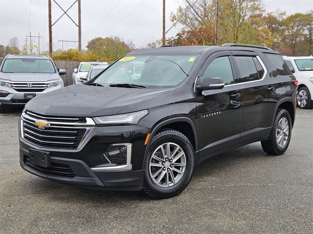 2023 Chevrolet Traverse LT Cloth AWD