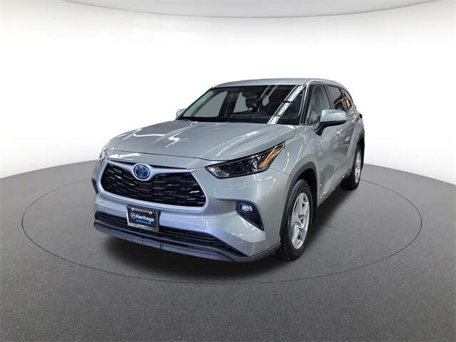 2024 Toyota Highlander Hybrid LE AWD