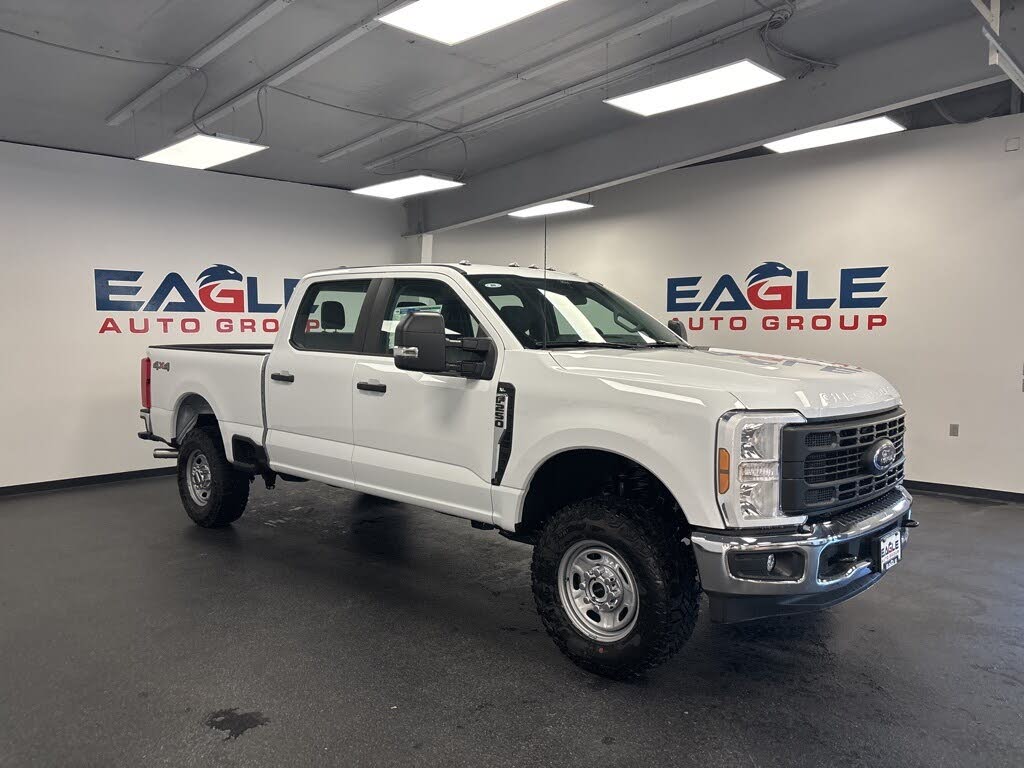 2026 Ford F-250 Super Duty XL Crew Cab 4WD