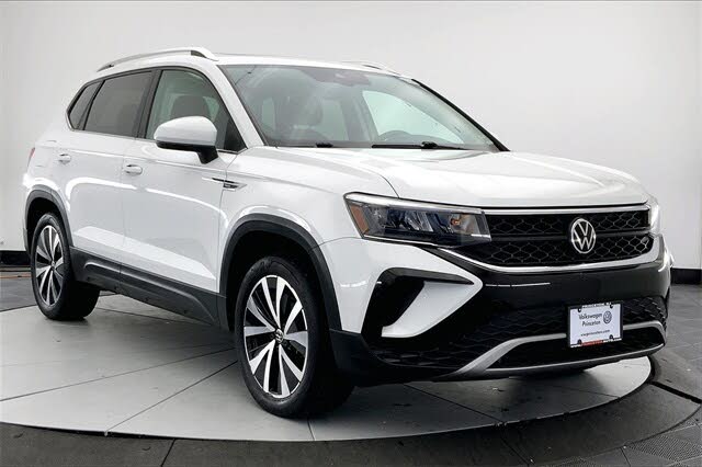 2022 Volkswagen Taos SE 4Motion