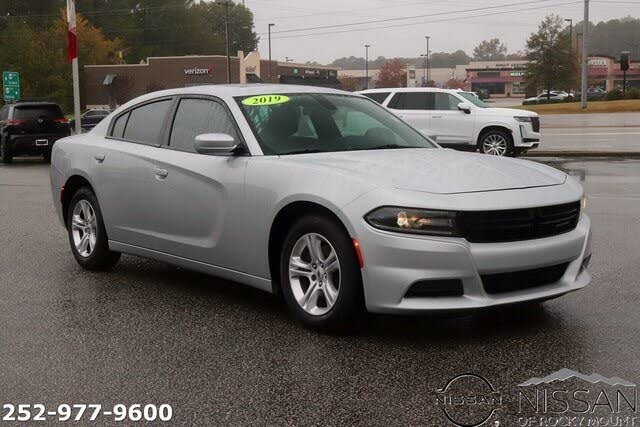 2019 Dodge Charger SXT RWD
