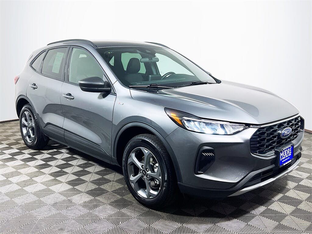 2025 Ford Escape ST-Line AWD