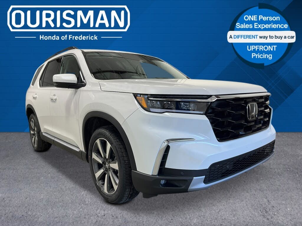 2025 Honda Pilot Touring AWD