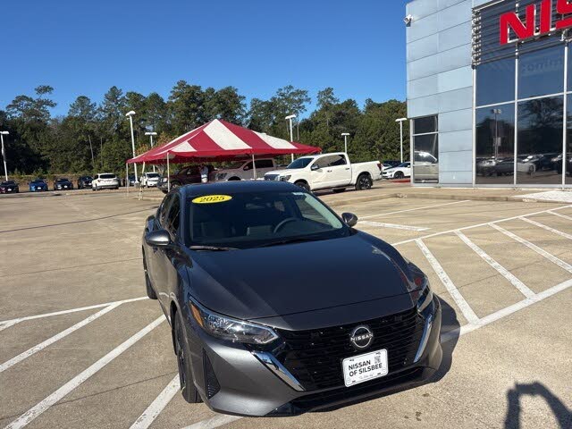 2025 Nissan Sentra SV FWD