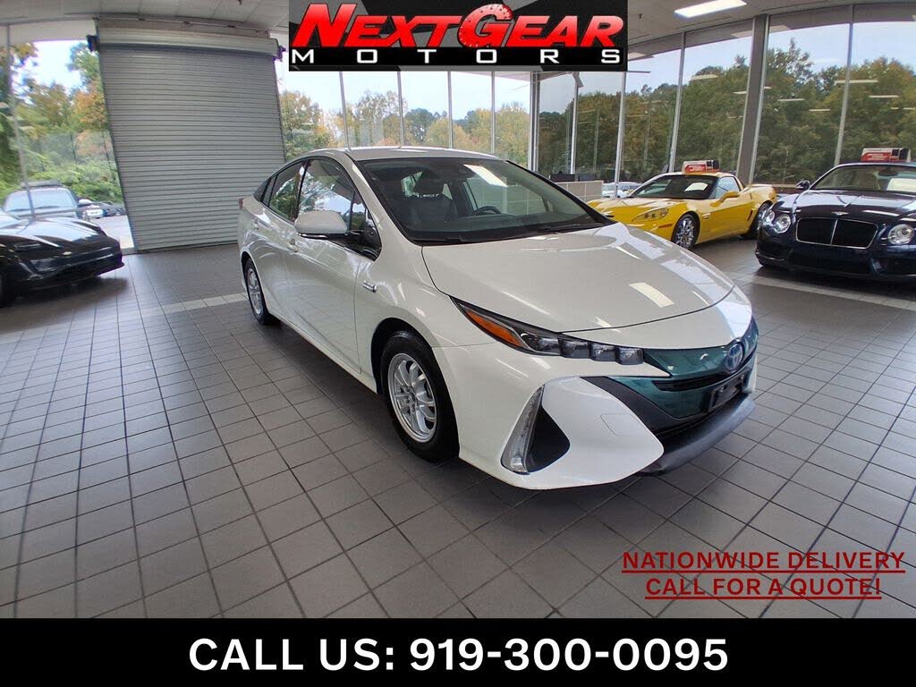 2020 Toyota Prius Prime XLE FWD