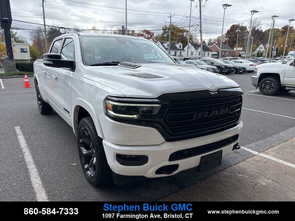 2022 RAM 1500 Limited Crew Cab 4WD