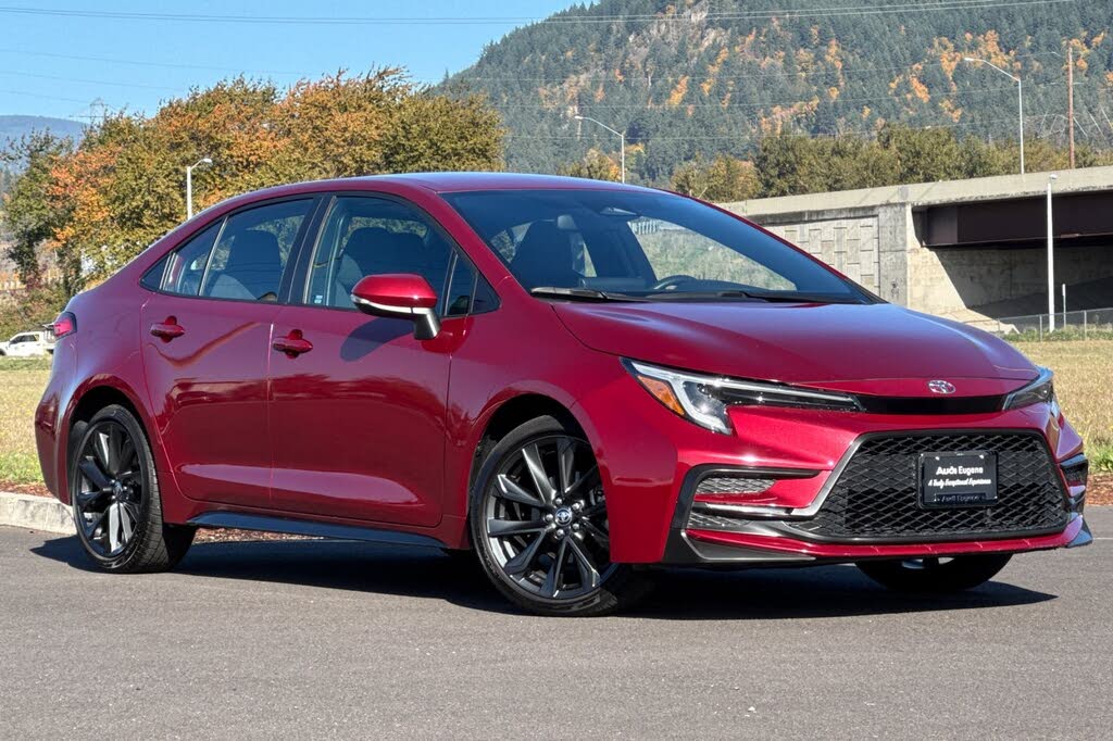 2024 Toyota Corolla SE FWD