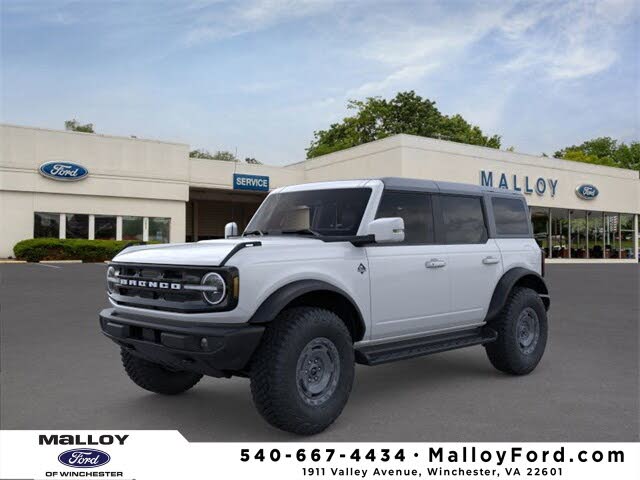 2025 Ford Bronco Outer Banks 4-Door 4WD