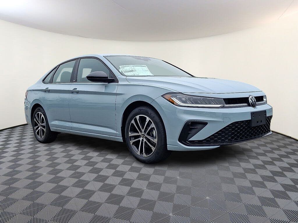 2025 Volkswagen Jetta Sport FWD